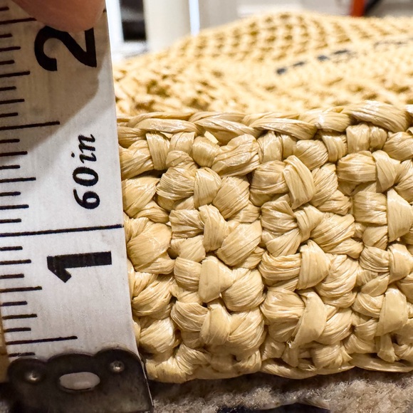 New Prada Crochet Triangle Embroidered Raffia Tote Bag - Picture 14 of 16